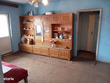Apartament 2 camere, 48 mp, etaj 3, ultracentral, Rovinari