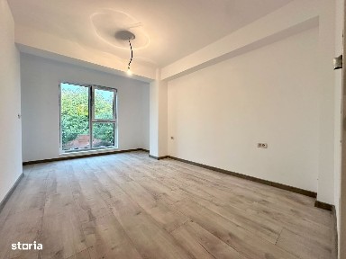 Ap 3 camere D 2 bai Parcare Terasa Capat Pacurari