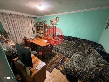 Apartament 3 camere decomandat - 68 mp, centrala proprie, Piata Noua