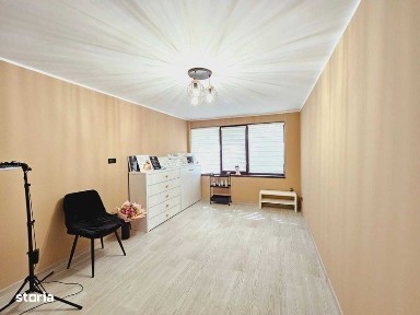De inchiriat - Parter - Apartament 2 camere - Nemobilat - P-uri-Centru