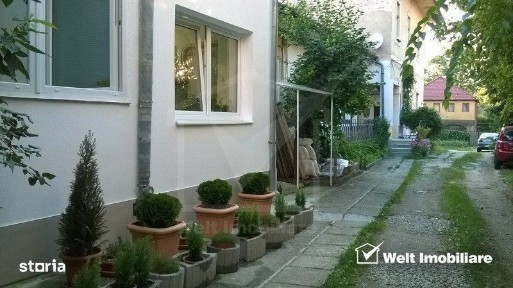 Apartament la casa, centru, zona Primariei, locuri de parcare