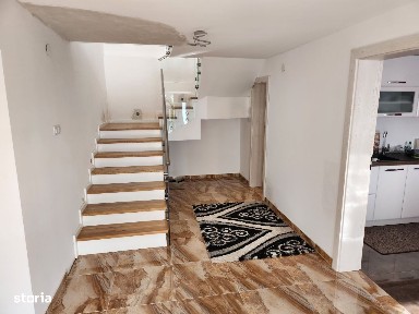 Casă Nouă P+1 de Vânzare în Micula - 250 mp Utili, Teren 892 mp