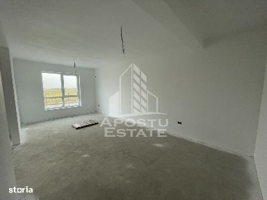 Spatiu comercial + loc parcare, 53 mp, Zona Planetelor