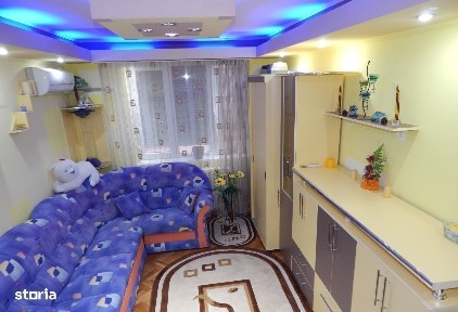 Vand apartament 3 camere ultracentral Cicero