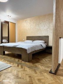 Inchiriez studio de lux regim hotelier centru istoric