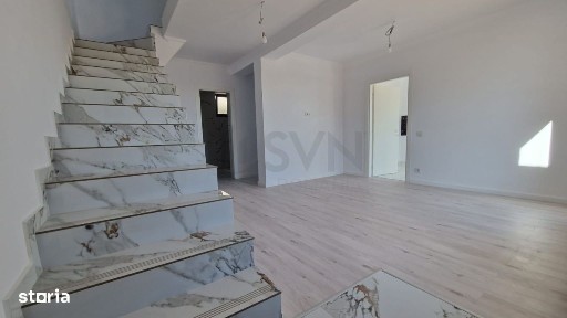 Strada Independentei, Crevedia, Dambovita