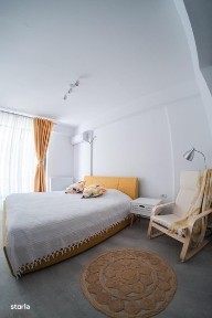 Studio complet echipat, vedere la mare