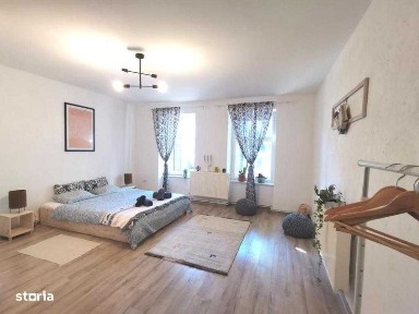 casa in Sibiu, central, singur in curte