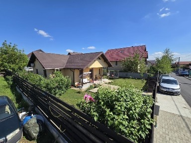 Casa single parter, teren 600mp in zona Penny Market