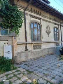 Vand casa Braila, strada Unirii nr. 127, 520mp