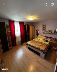 Casă de vânzare cu 4 camere în zona Chiscani