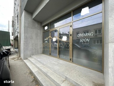 Spatiu comercial stradal de inchiriat***243mp***Stefan Cel Mare