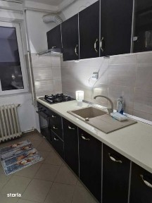 Vand apartament in Caransebes.str.Racovitei