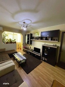 Apartament 3 camere decomandat CENTRU