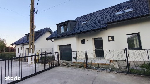 2 case noi single in Unirii plus garaj, 135 mp utili, asfalt iluminat