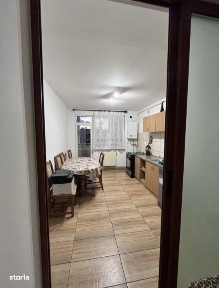 Apartament mobilat, parcare, zona Sesul de Sus