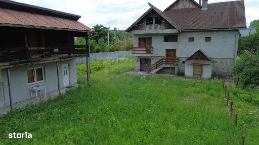 Casă de vânzare în Baia Sprie *zona Rustic* ideala pentru familii