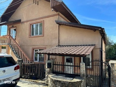 Etaj Casa Pucioasa Duplex cu intrare separata Anexa Bucatarie Beci