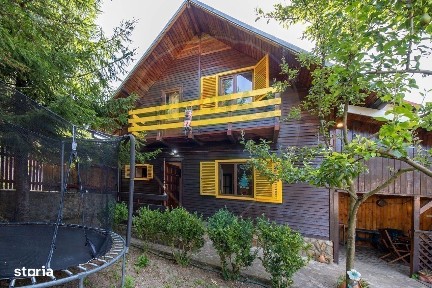 Casă de vacanta in Azuga- la doar 2 km de partia de ski