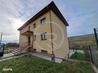 Casa individuala, 203 mp utili, situat in zona strazii Oasului!