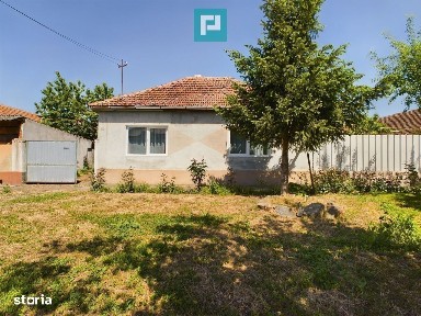 Casă cu 4 camere în Cruceni