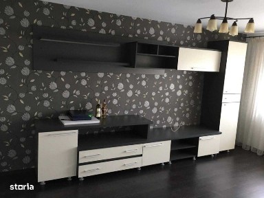 Apartament cu 3 camere de inchiriat