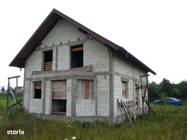 Casa de vanzare la rosu in Bivolarie