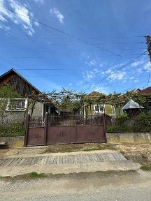Casa vanzare Cuzap Bihor sau schimb cu apartament/garsoniera in Oradea