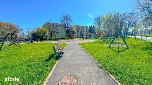 Apartament cu 2 camere circular, mobilat în Triaj