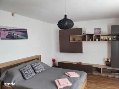 Inchiriez casa Vadu integral