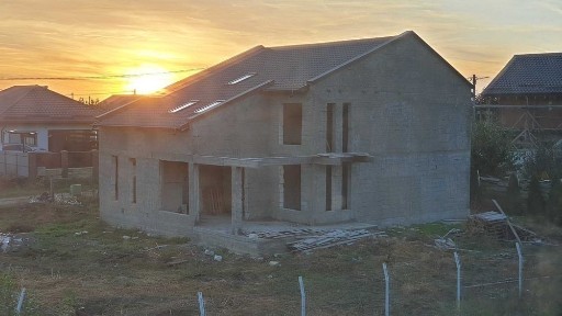 Vând casă P+1 în Cartierul Rezidențial Ciulnița
