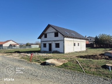 Casa P+M, teren 500 mp, comuna Frumuseni