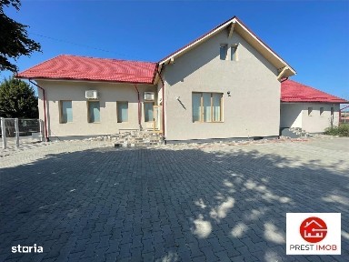 De vanzare spatiu comercial