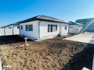 Casă modernă, 4 camere, finisaje de calitate