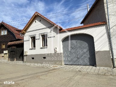 Casa de vanzare in Sibiel, (Saliste) cu 4 camere, pivnita