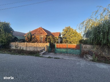 De vânzare casă bătrânească și teren - Telești, județul Gorj