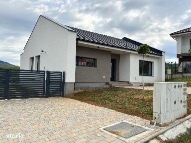 Casă de familie în parcul rezidențial 