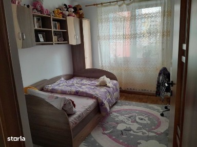 Vanzari imobiliare