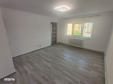 Inchiriez apartament cu o camera