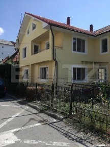 Casa de vanzare, cu 7 camere, 390 mp - Versatila si Centrala!