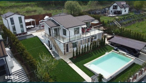 Casa Individuala 5 camere, finisaje si dotari de lux, piscina, zona Fe