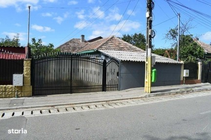 Casa de vanzare Murfatlar, 3 camere, teren 500 mp