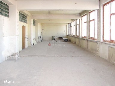 Cladire Office