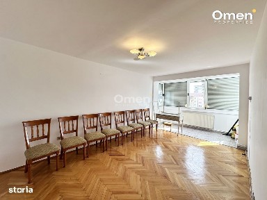 Apartament 4 camere cu garaj, b-dul Unirii 118 900 euro