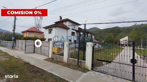 Casa / Vila spatioasa zona URSULET