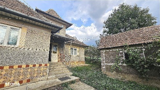 Casa comuna Mociu cu 1700 mp teren