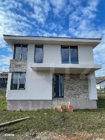 Casa individuala semifinisata, 125 mp utili, 700 mp teren, Corpadea