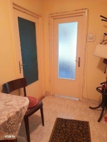 Vind apartament cu 2 camere in Arad, 69mp