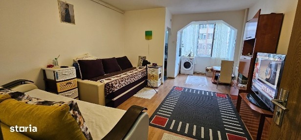 Garsoniera de vanzare zona Calea Bucuresti Astra