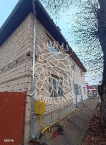 OPORTUNITATE INVESTITIE! Casa cu 2 apartamente- Zona Eroilor